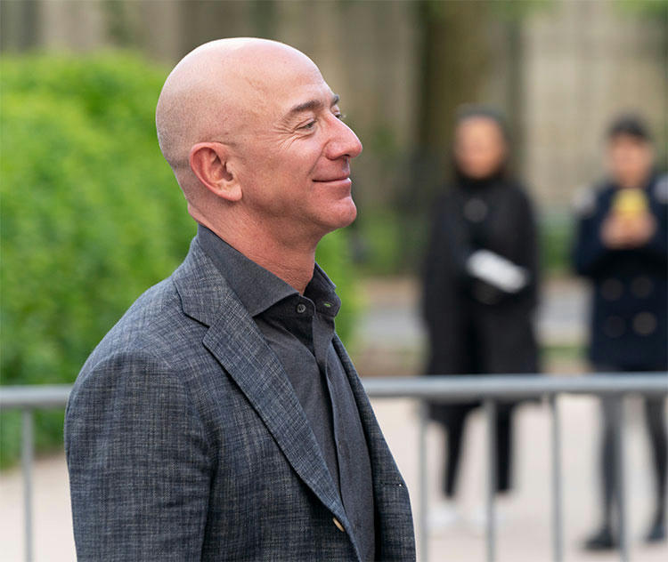 Jeff Bezos the CEO of Amazon, what does 2021 hold for him?
